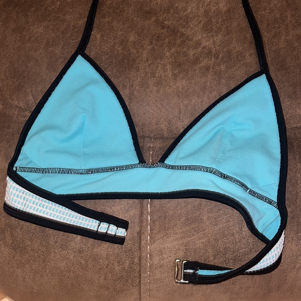 XS bikini top - Picture 2 of 2